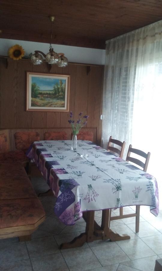 Appartement Sound Apartma Eva à Radovljica Extérieur photo